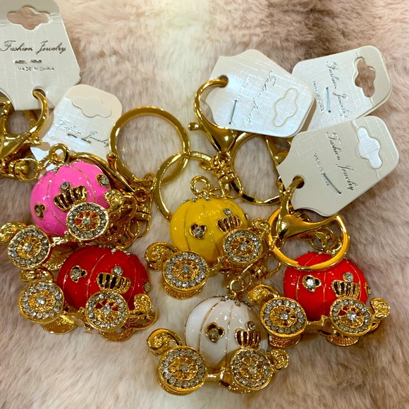 Accessories - Your princess carriage purse jewelry